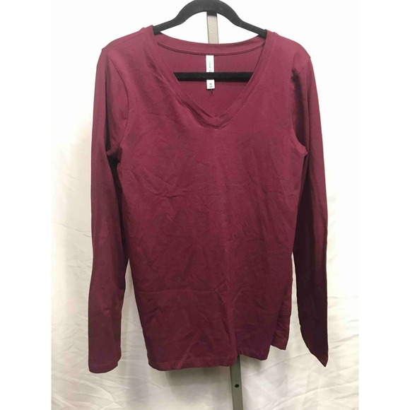 Zenana Outfitters Tops - Zenana Outfitters Long Sleeve V Neck Burgundy Top Women's L
